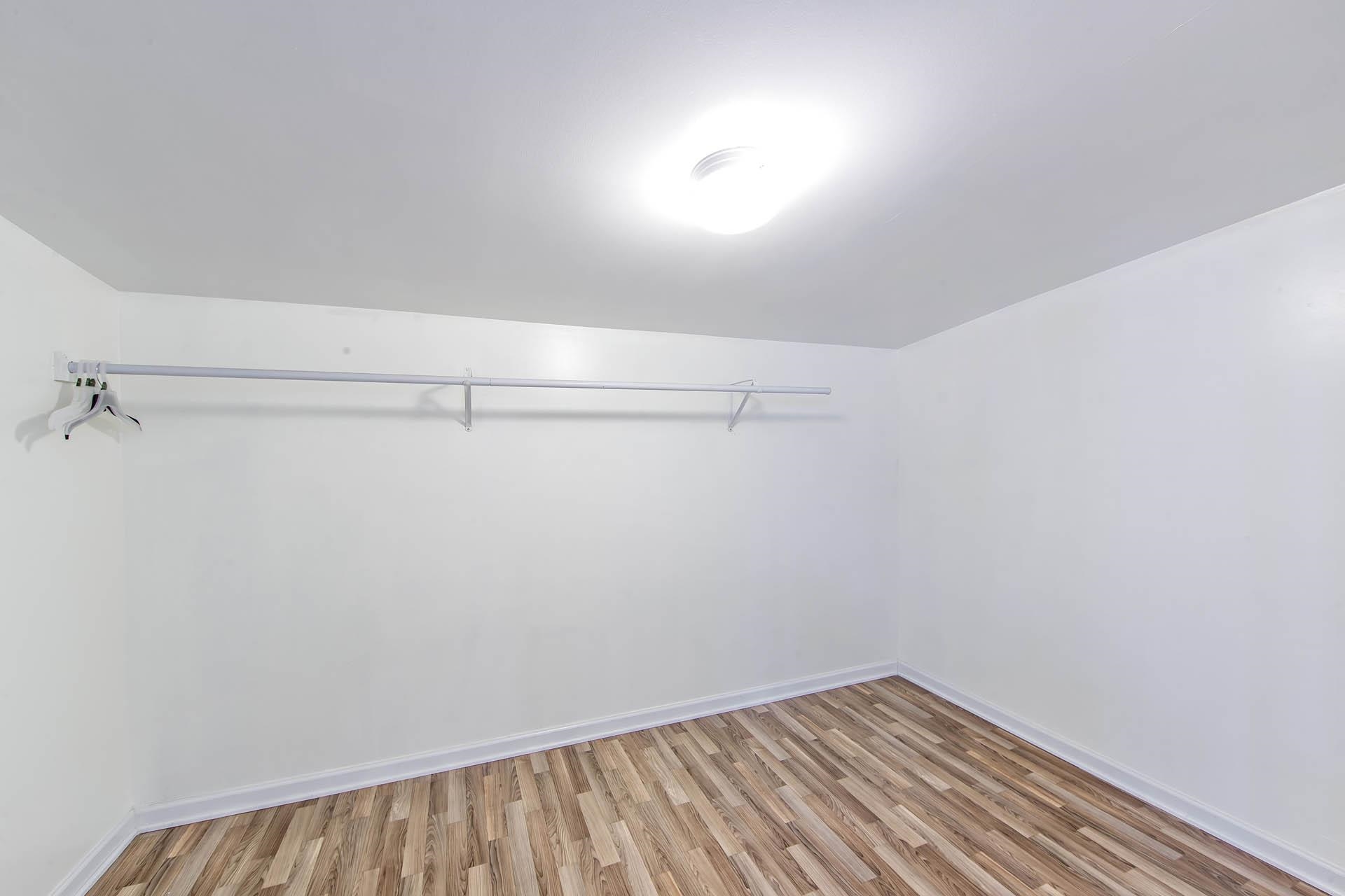 111 Roselawn Ave