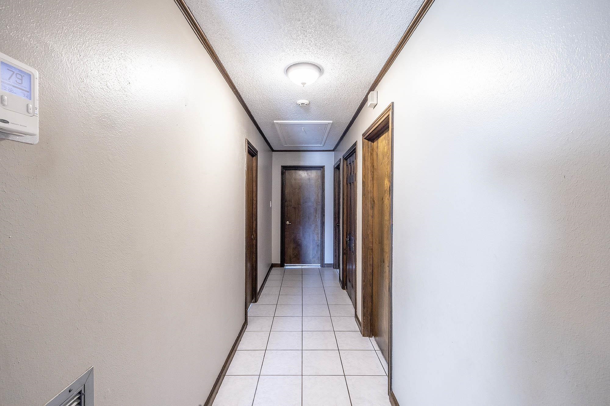2215 Nixon Drive
