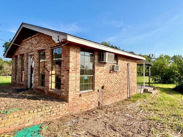 2376 Coteau Rd
