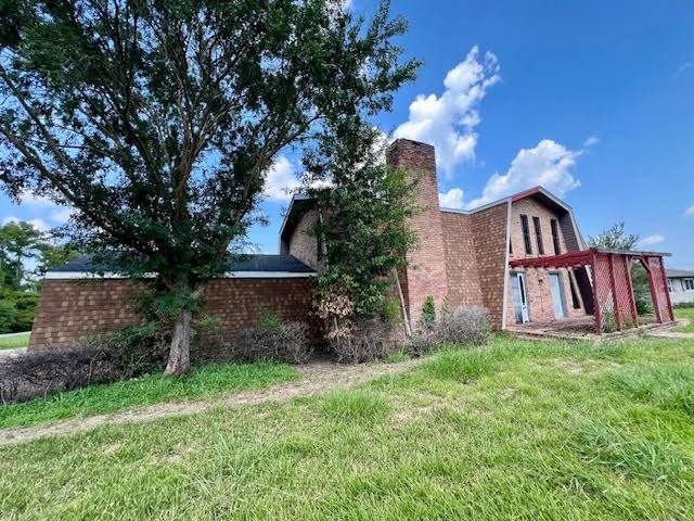 2376 Coteau Rd