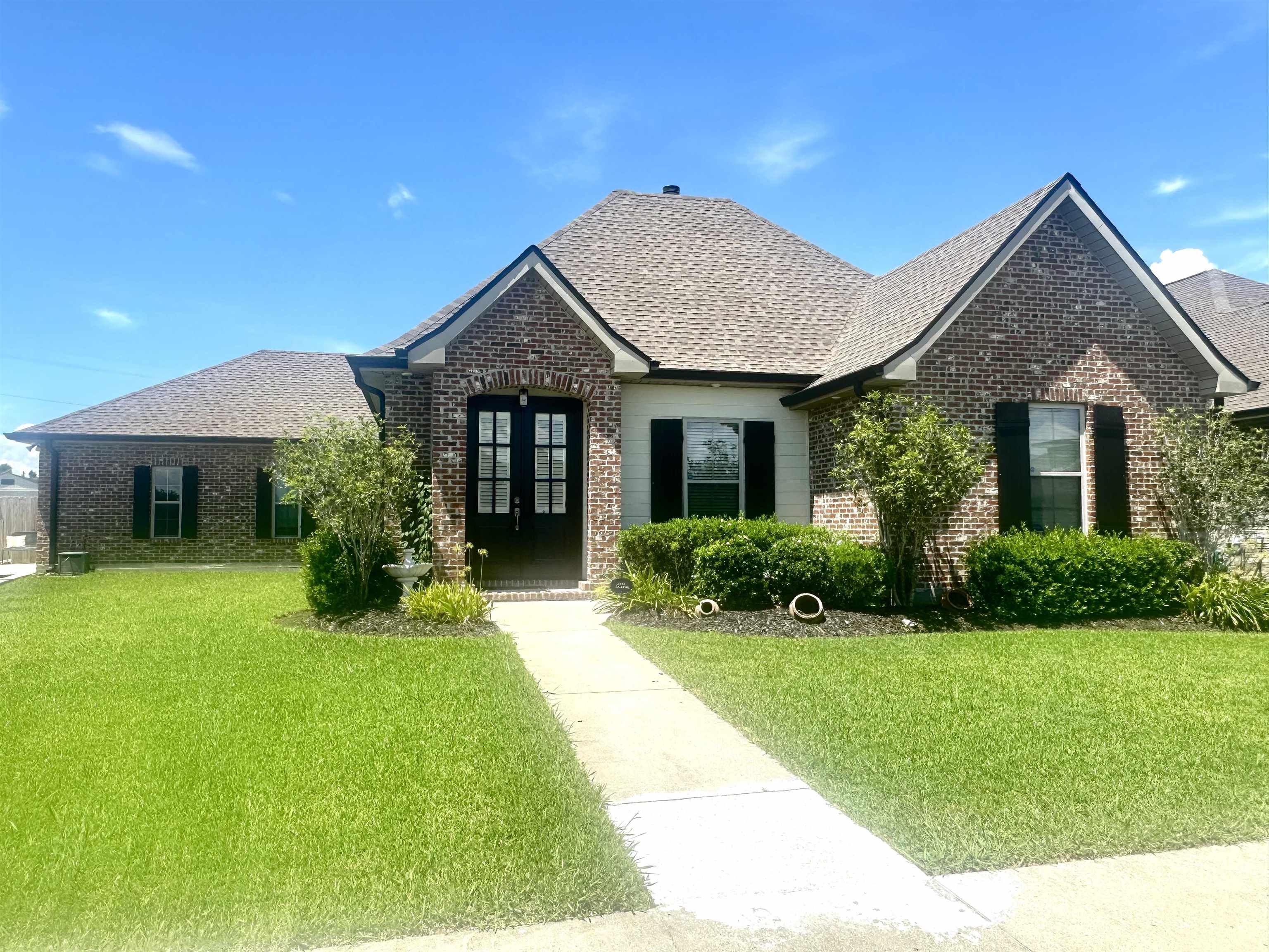 3446 Caleb Dr