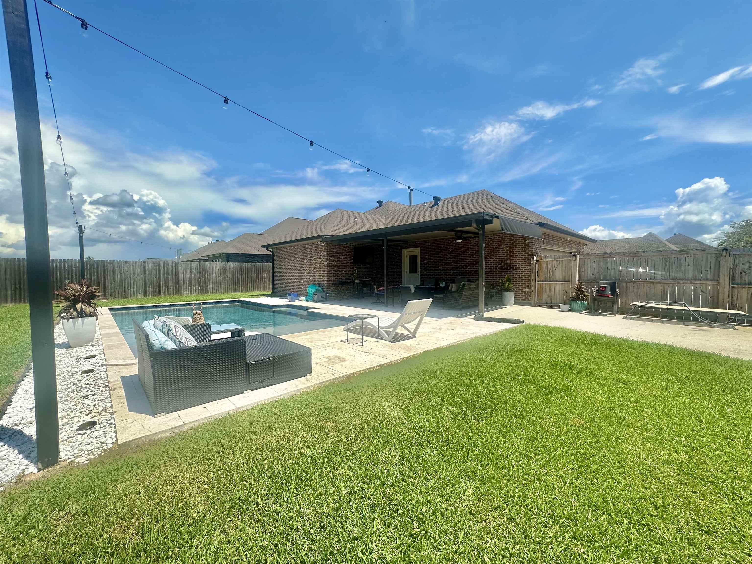 3446 Caleb Dr