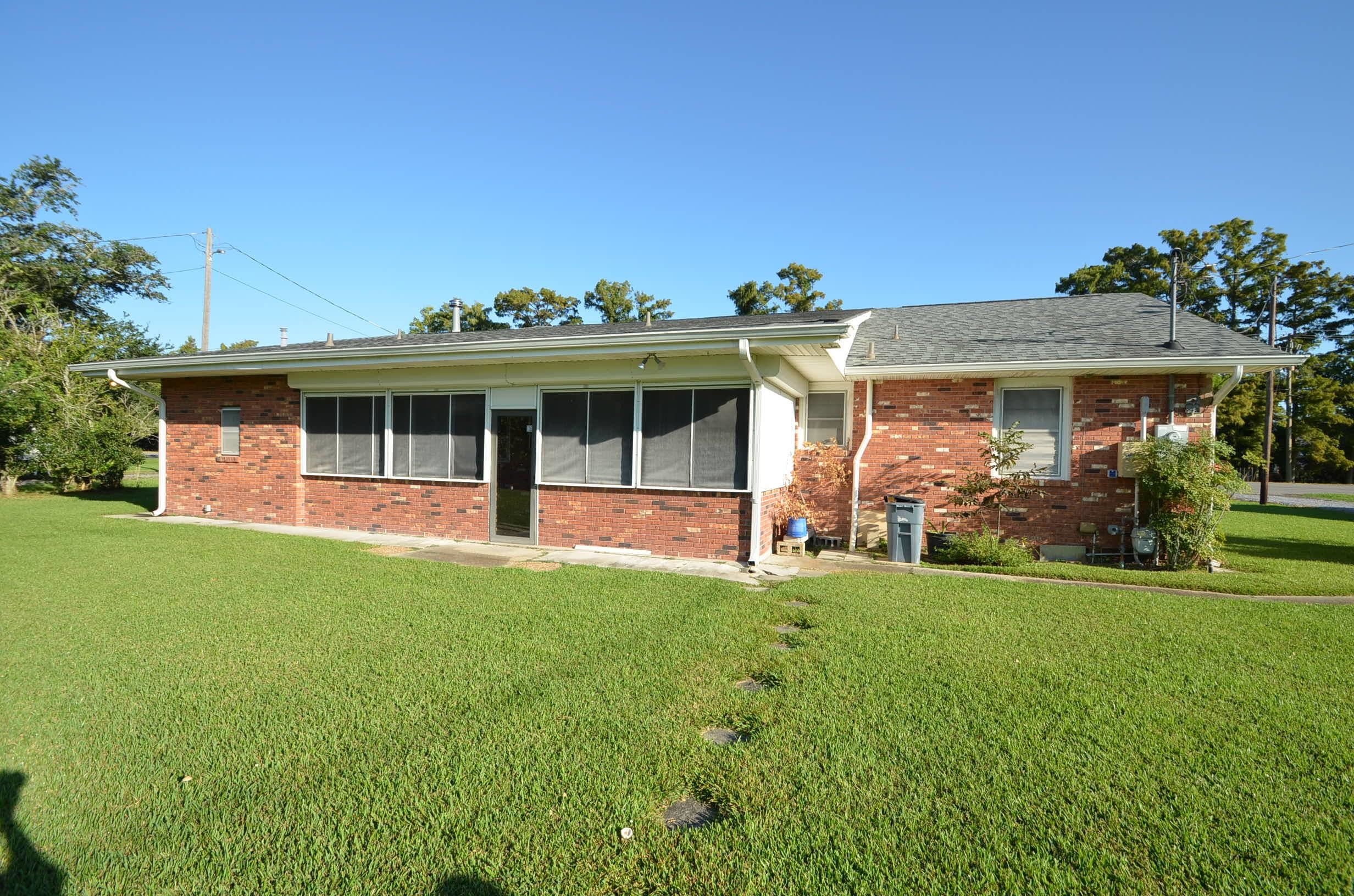 1613 Bayou Black Dr