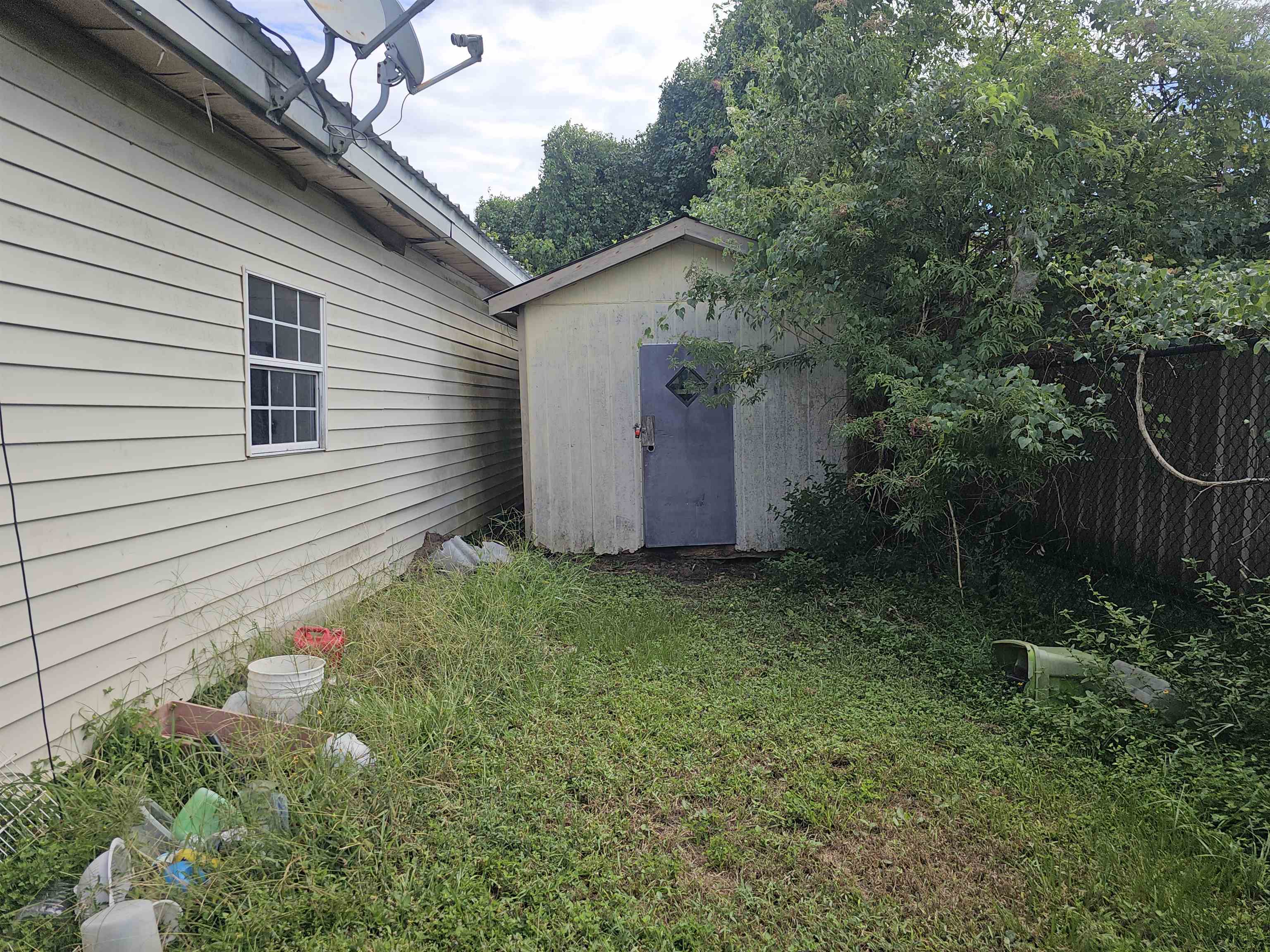 2280 River Rd