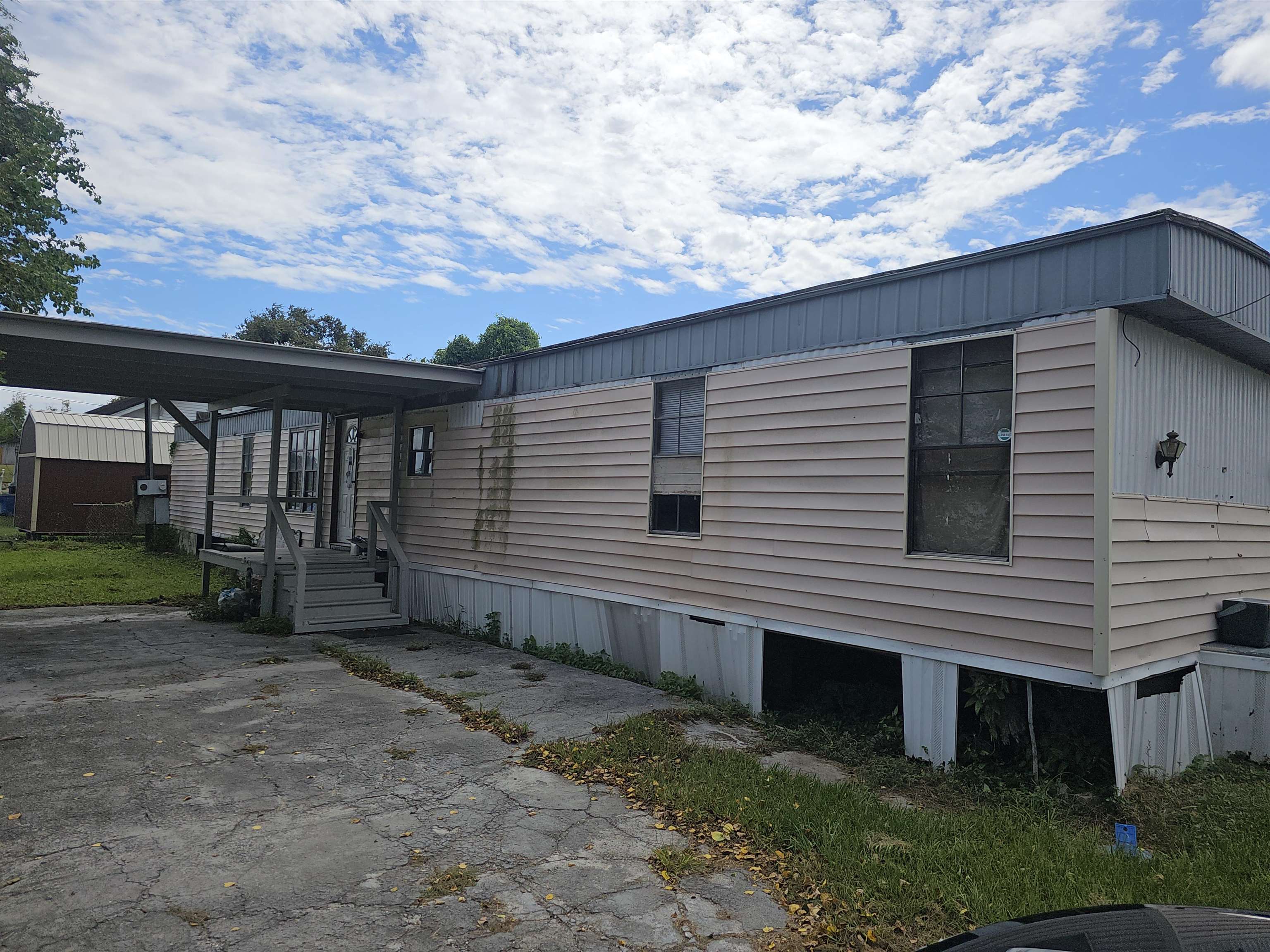 2280 River Rd