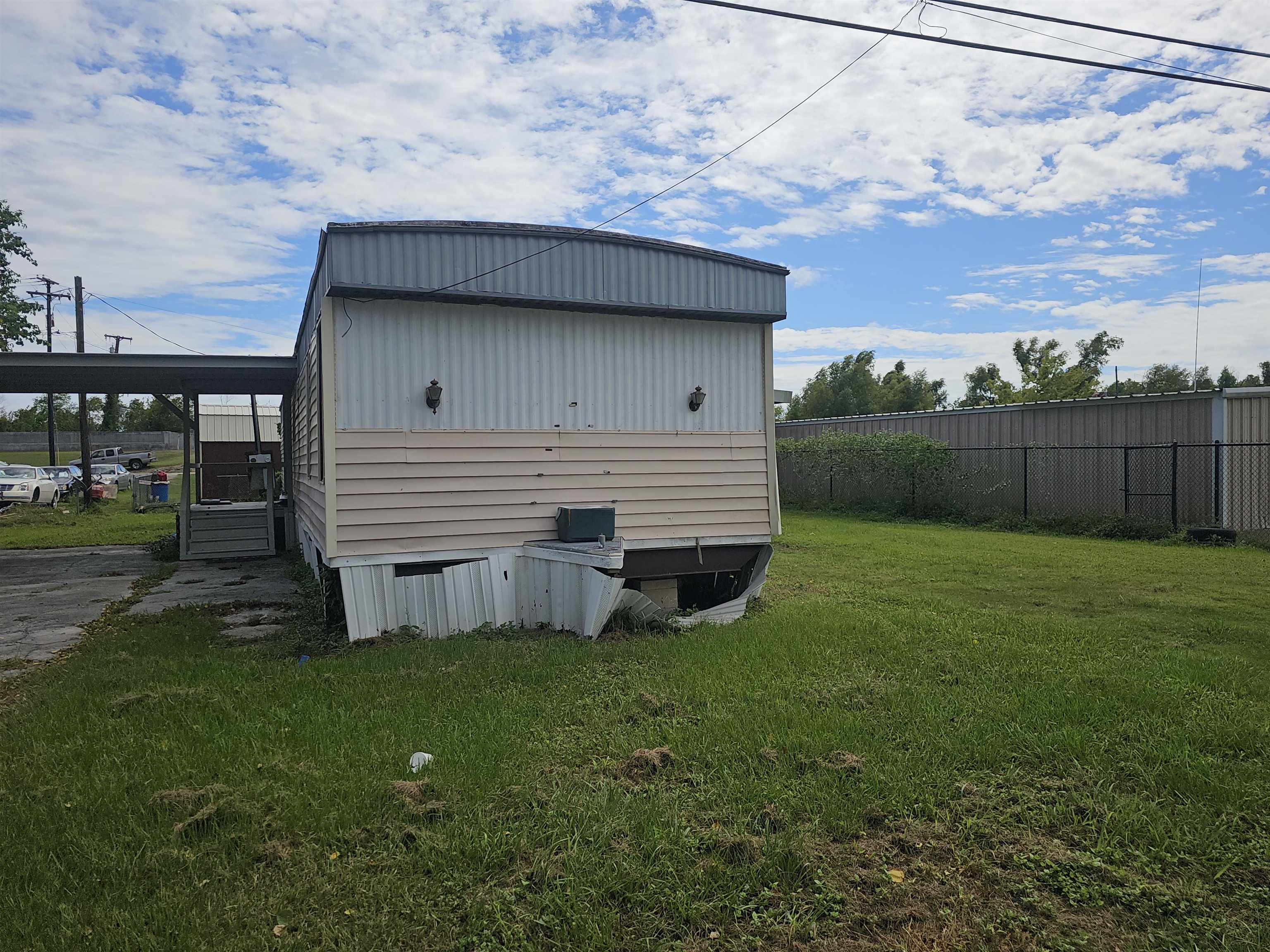 2280 River Rd