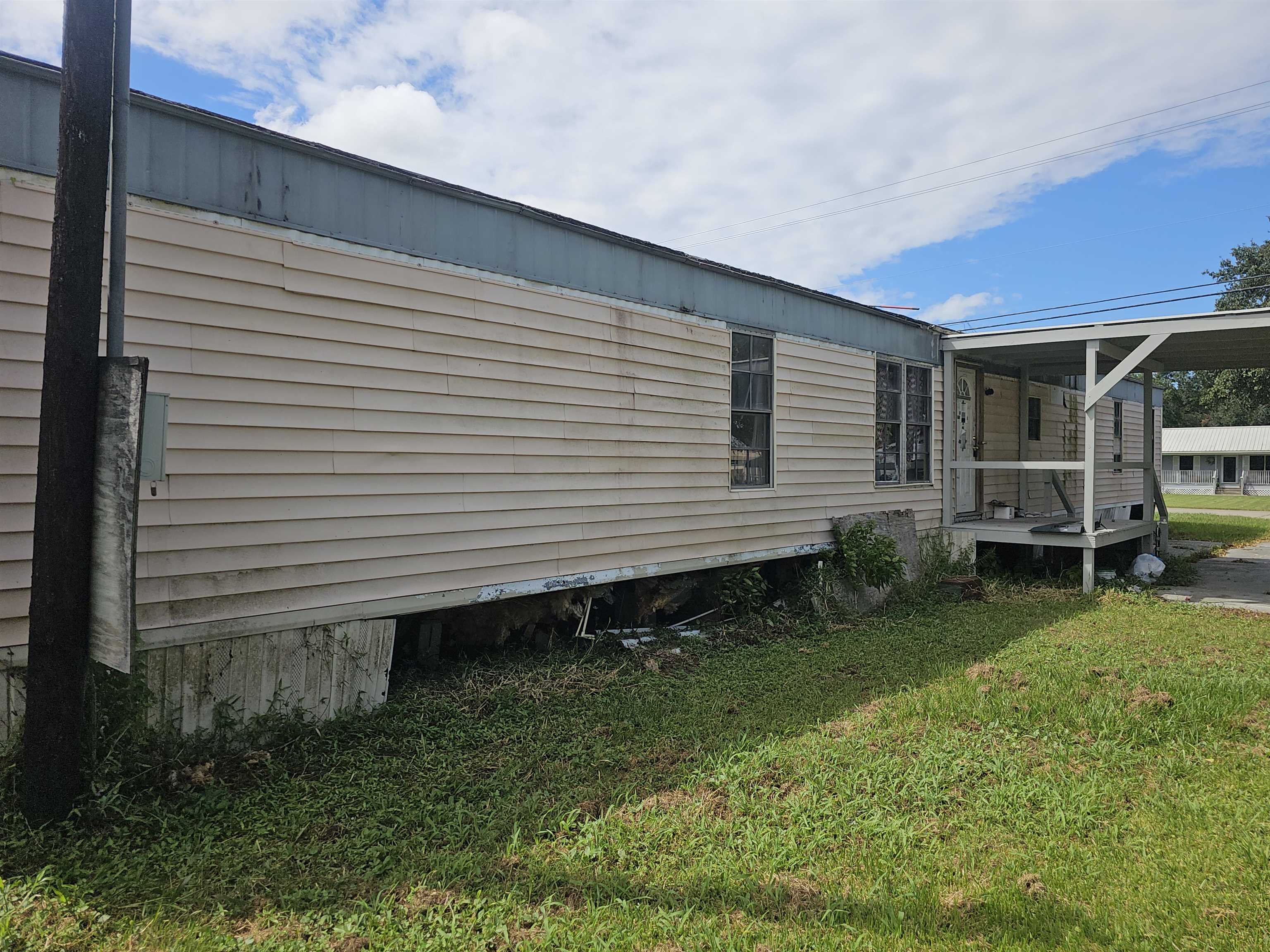 2280 River Rd