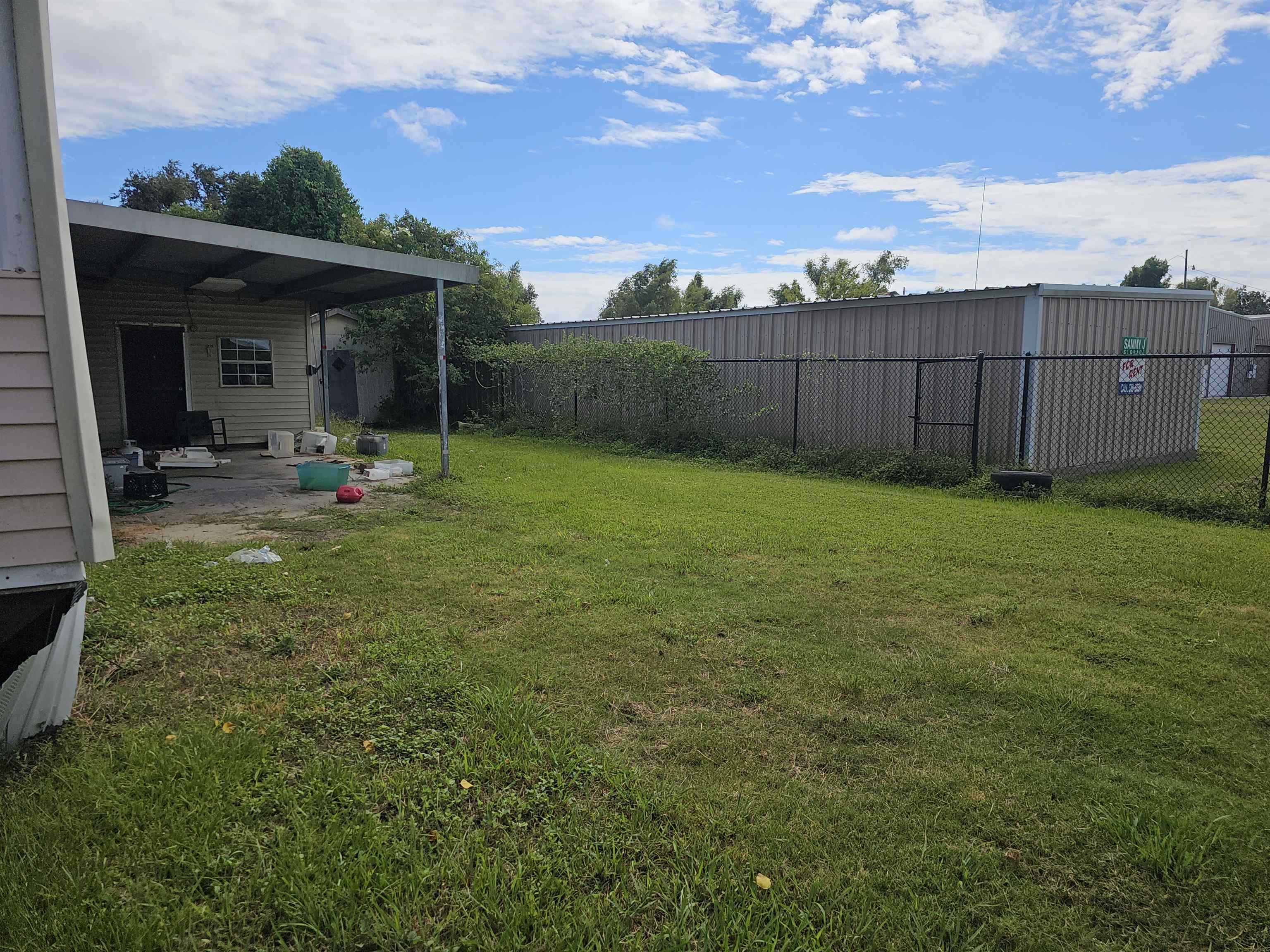 2280 River Rd