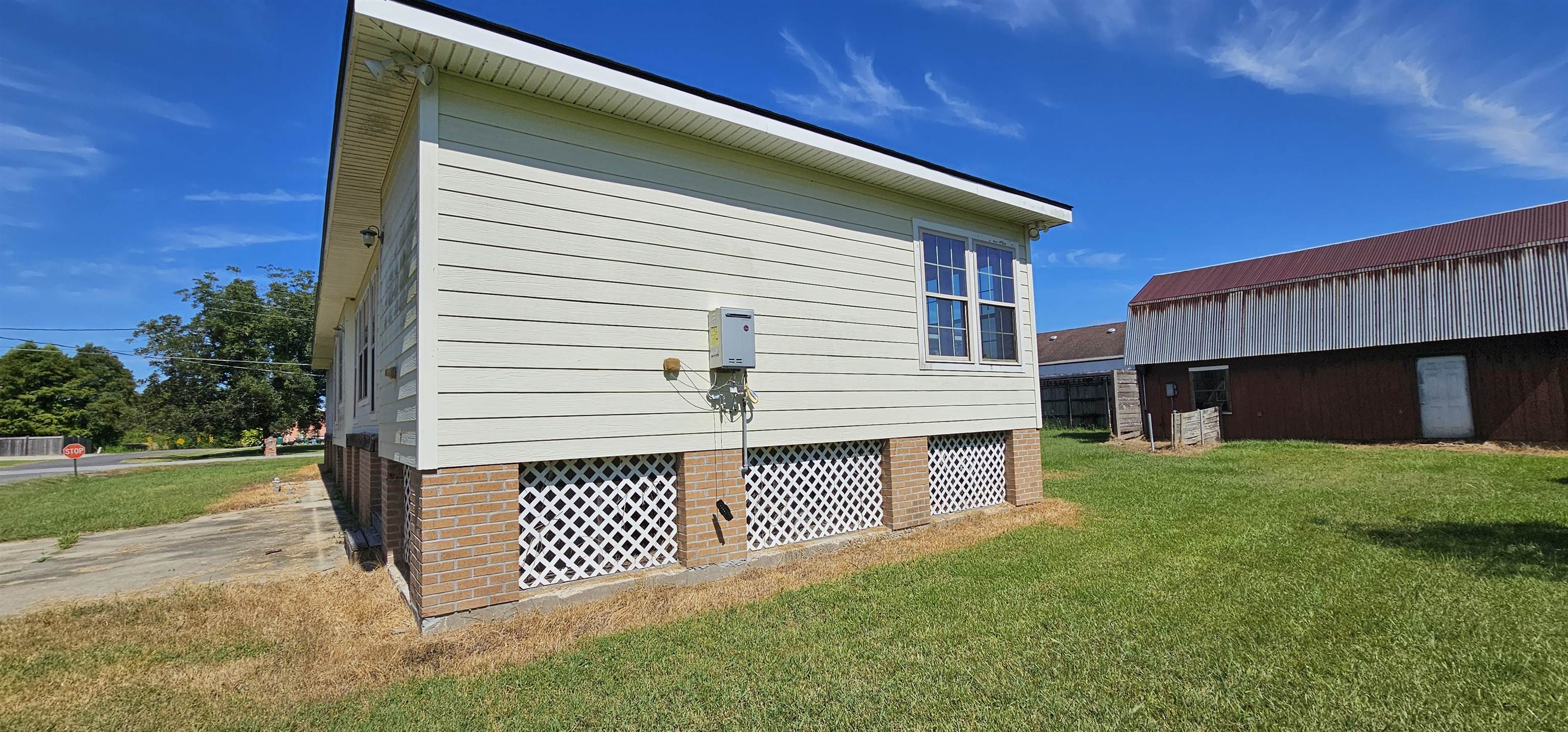 317 Thoroughbred Park Dr