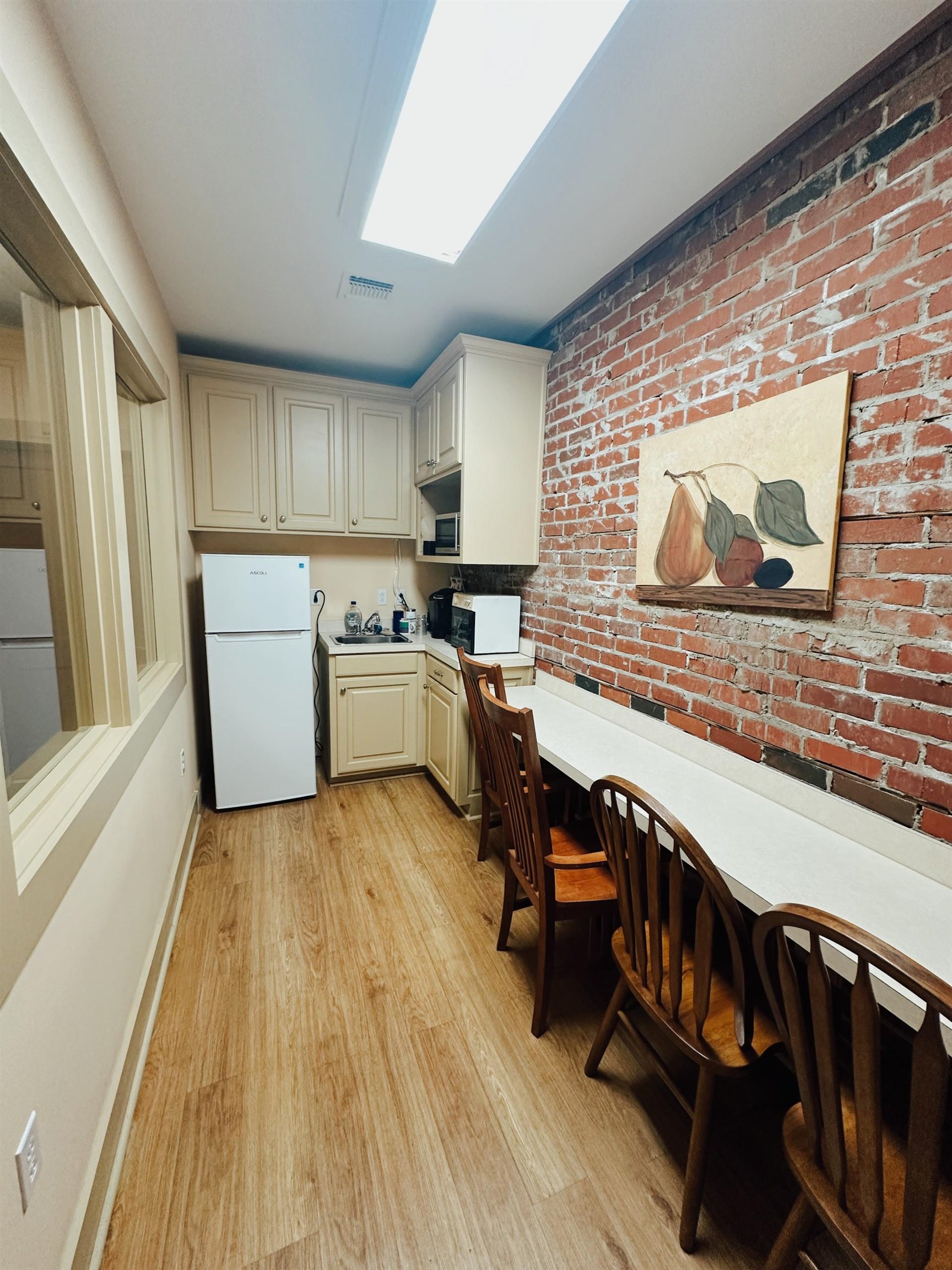 1054 Canal Blvd Suite 1 Unit: #Suite 1