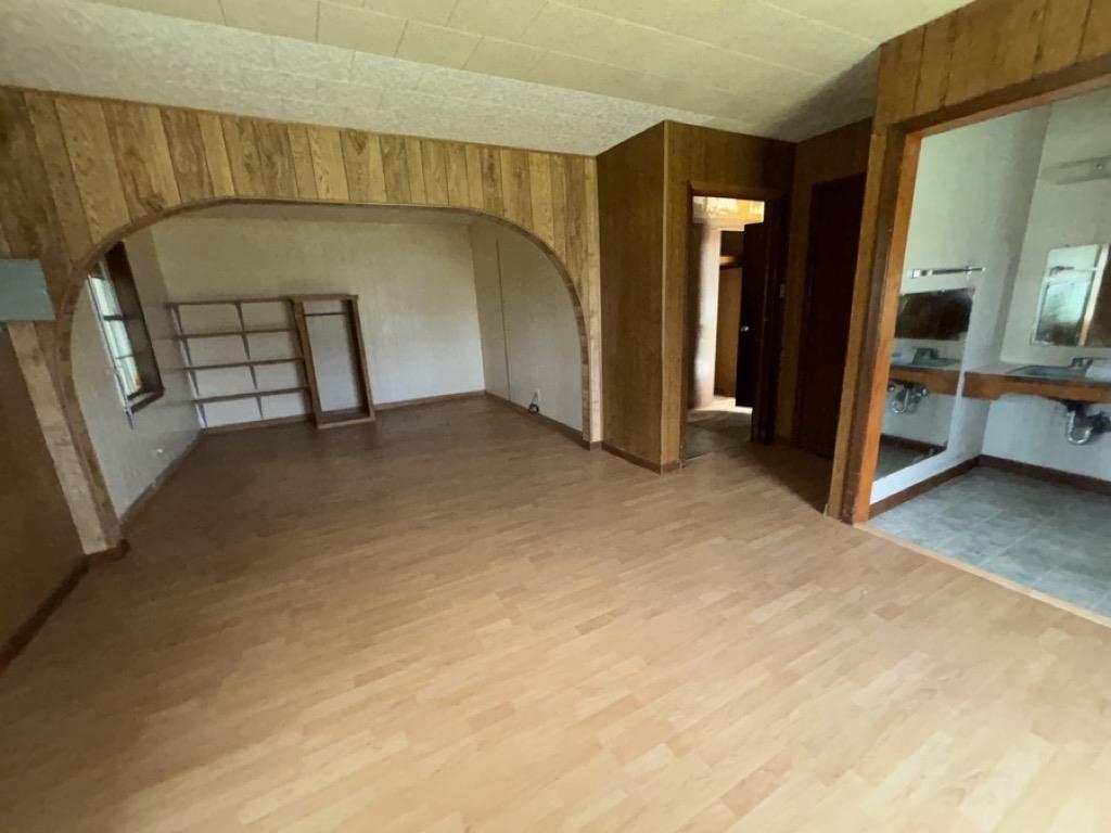 18575 East Main Street