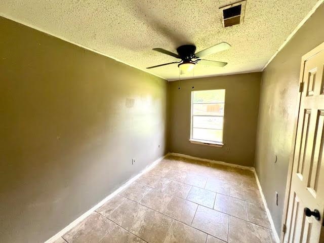 13604 Broad Ct