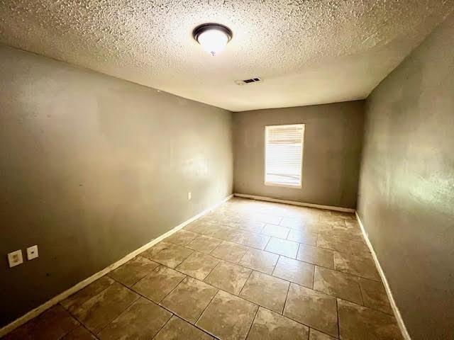 13604 Broad Ct