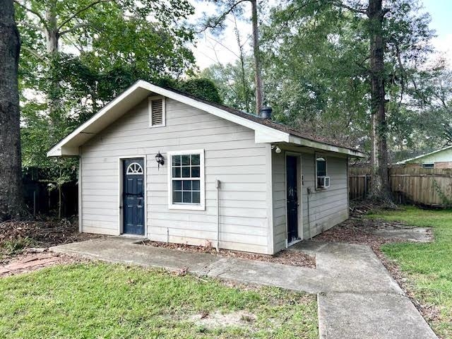 7233 Villere Dr