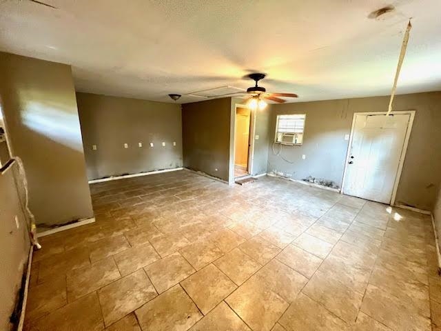 7233 Villere Dr