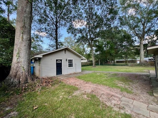 7233 Villere Dr