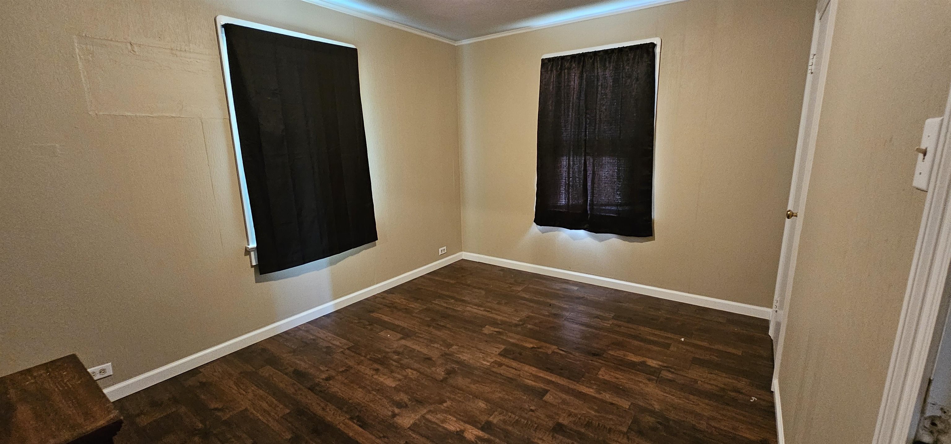 14951 East Main Street