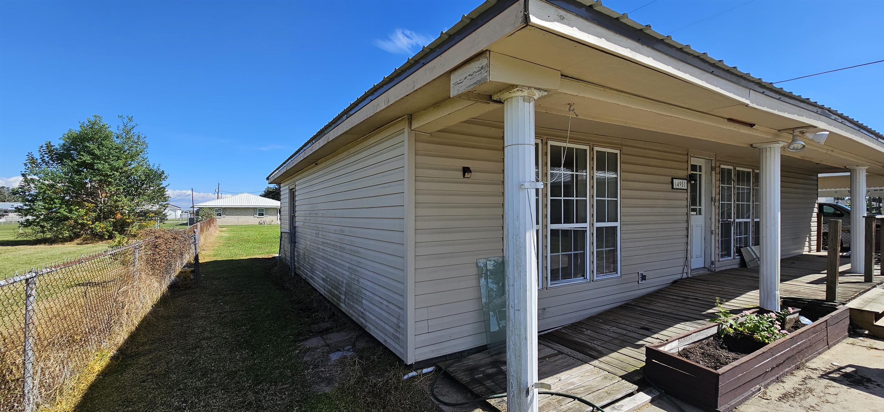 14951 East Main Street