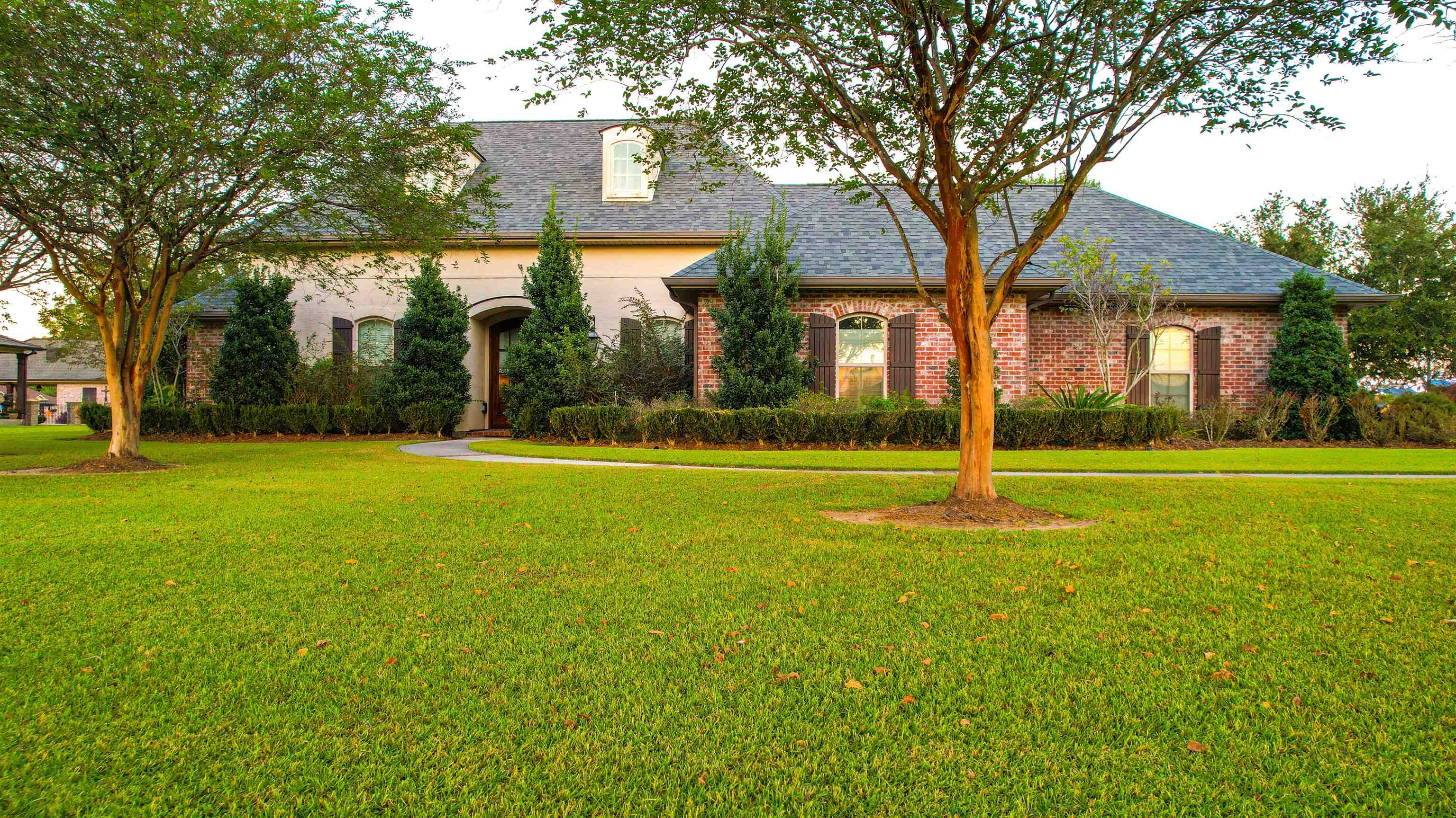 121 Norwood Dr