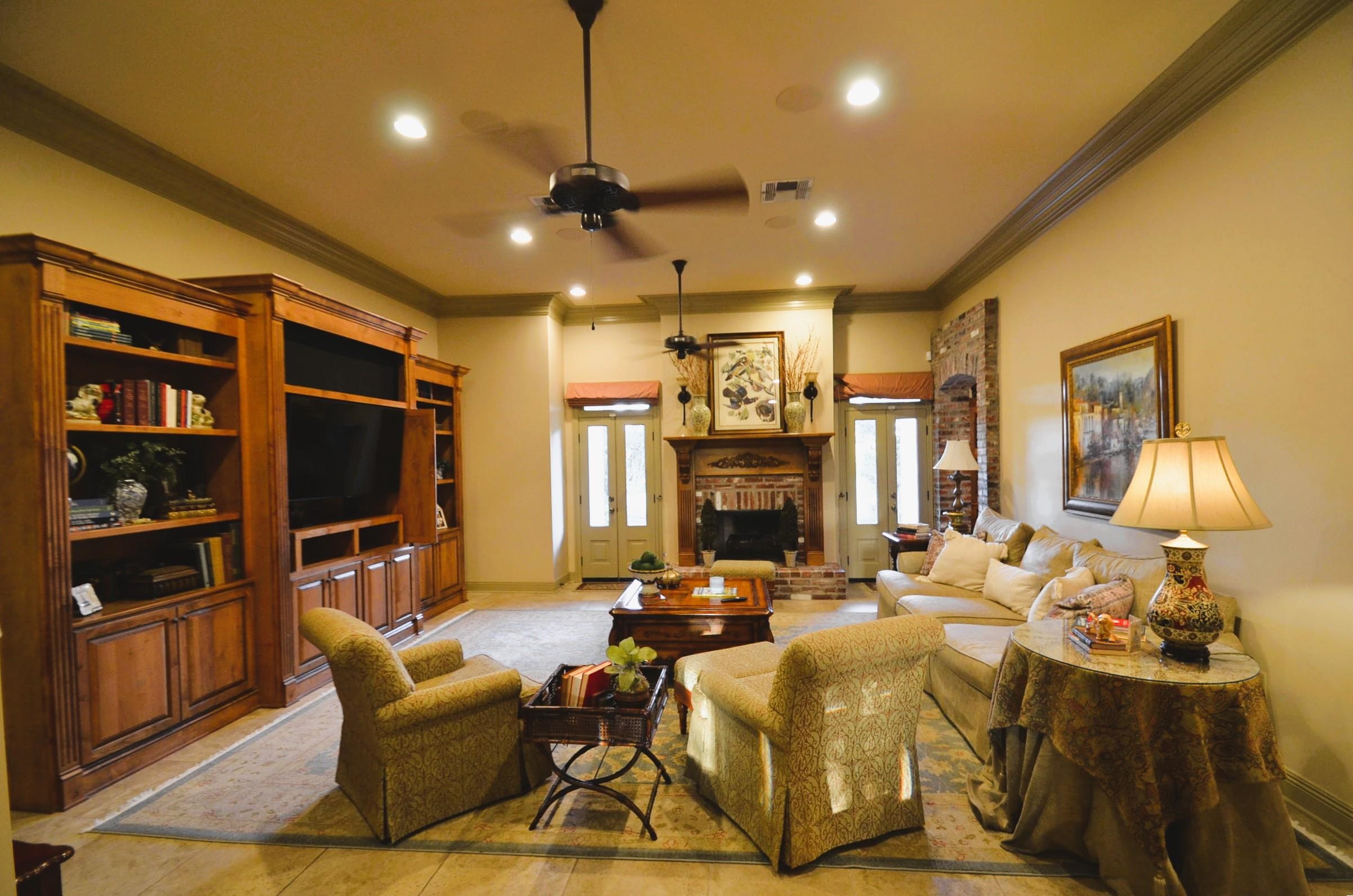 121 Norwood Dr