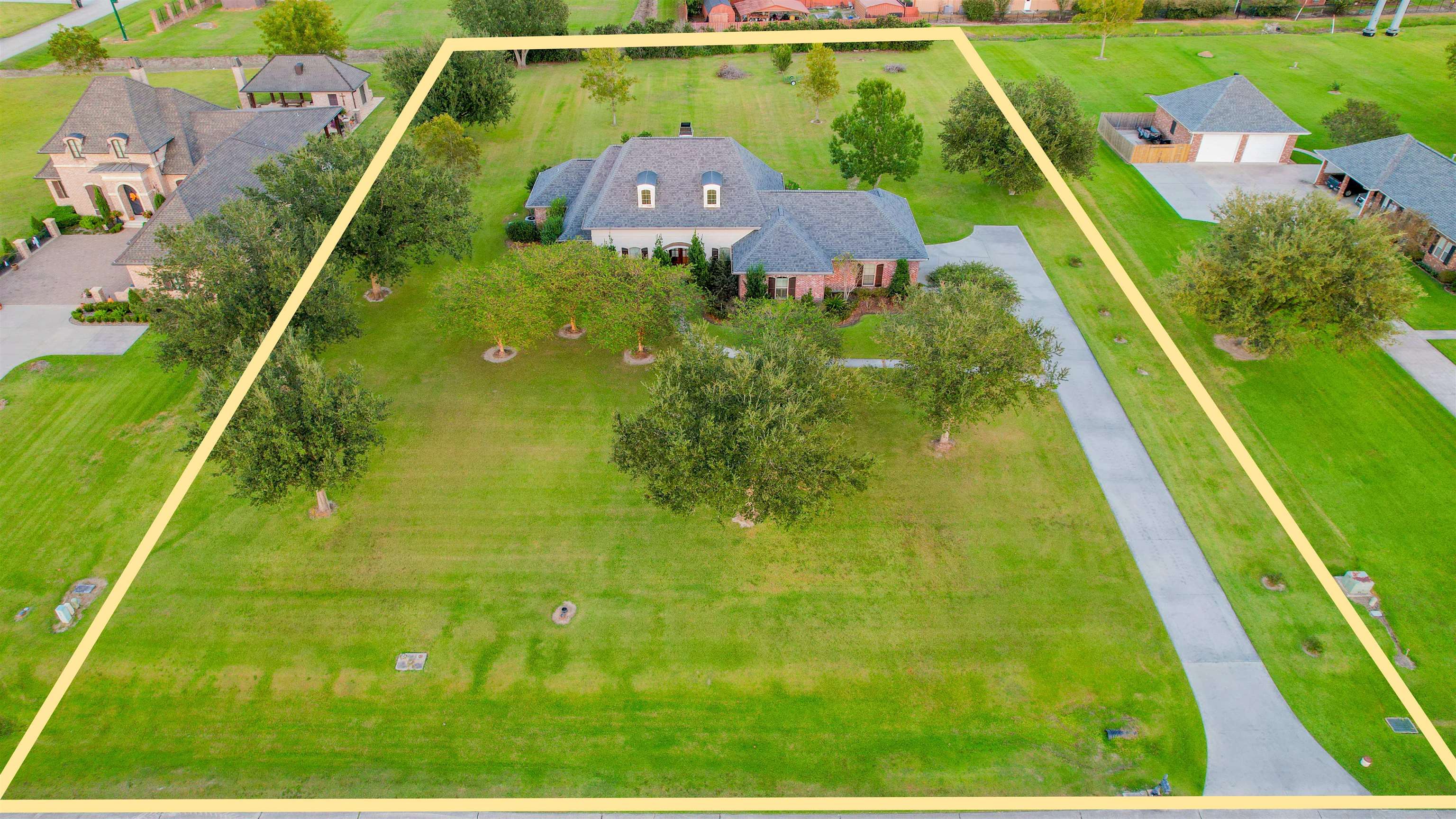 121 Norwood Dr