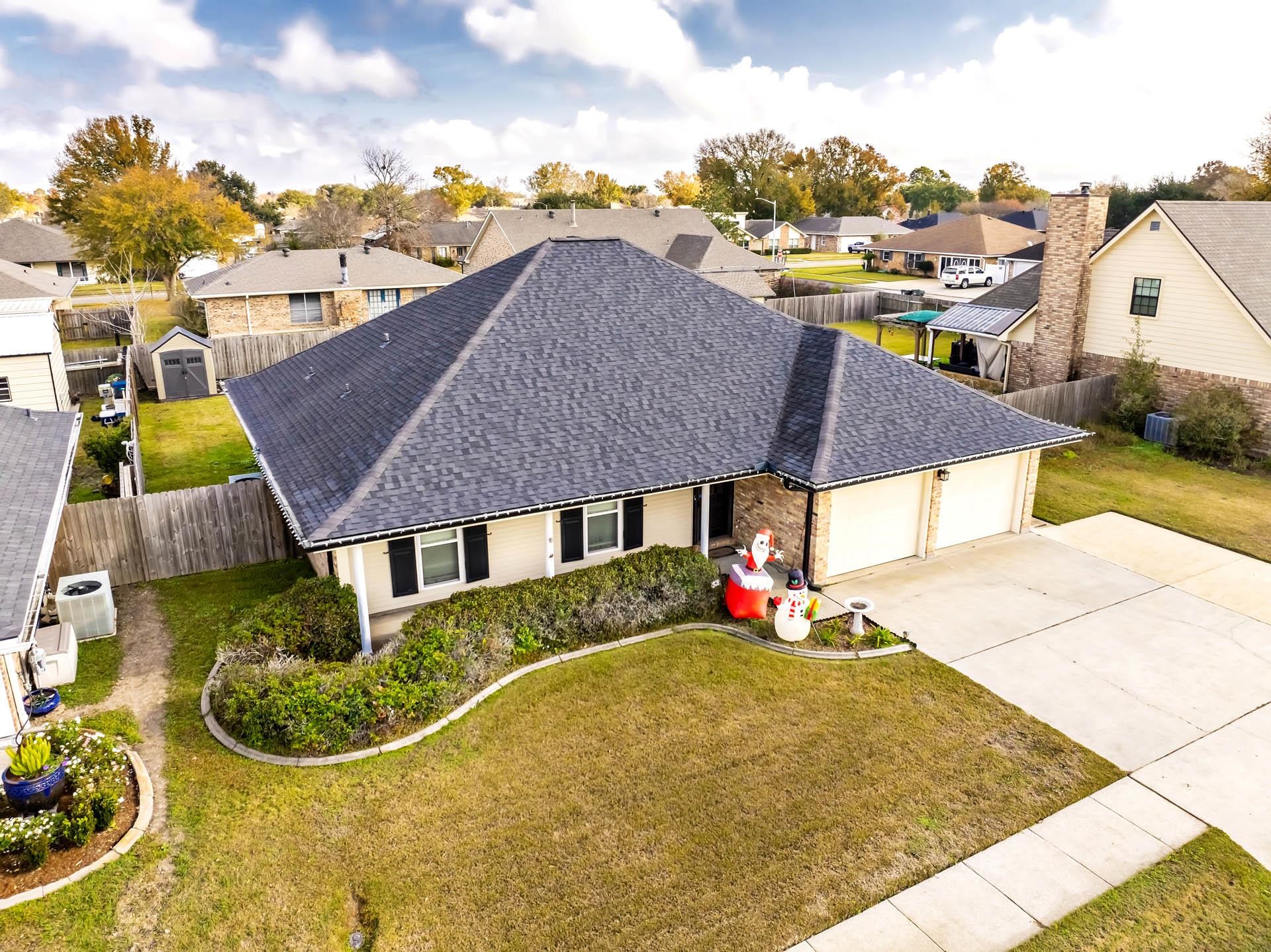 302 Lancaster Dr