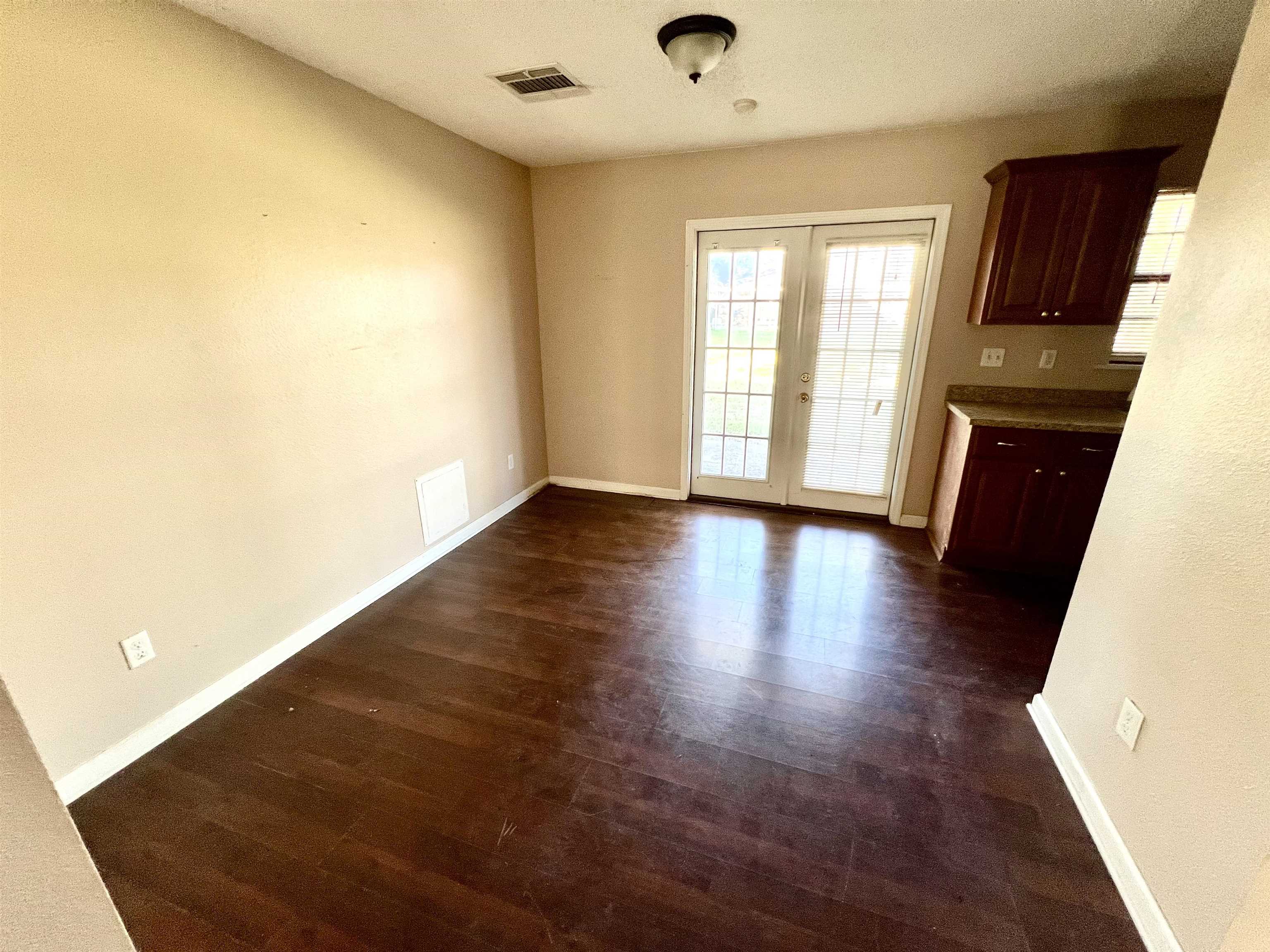 3625 Baker Dr