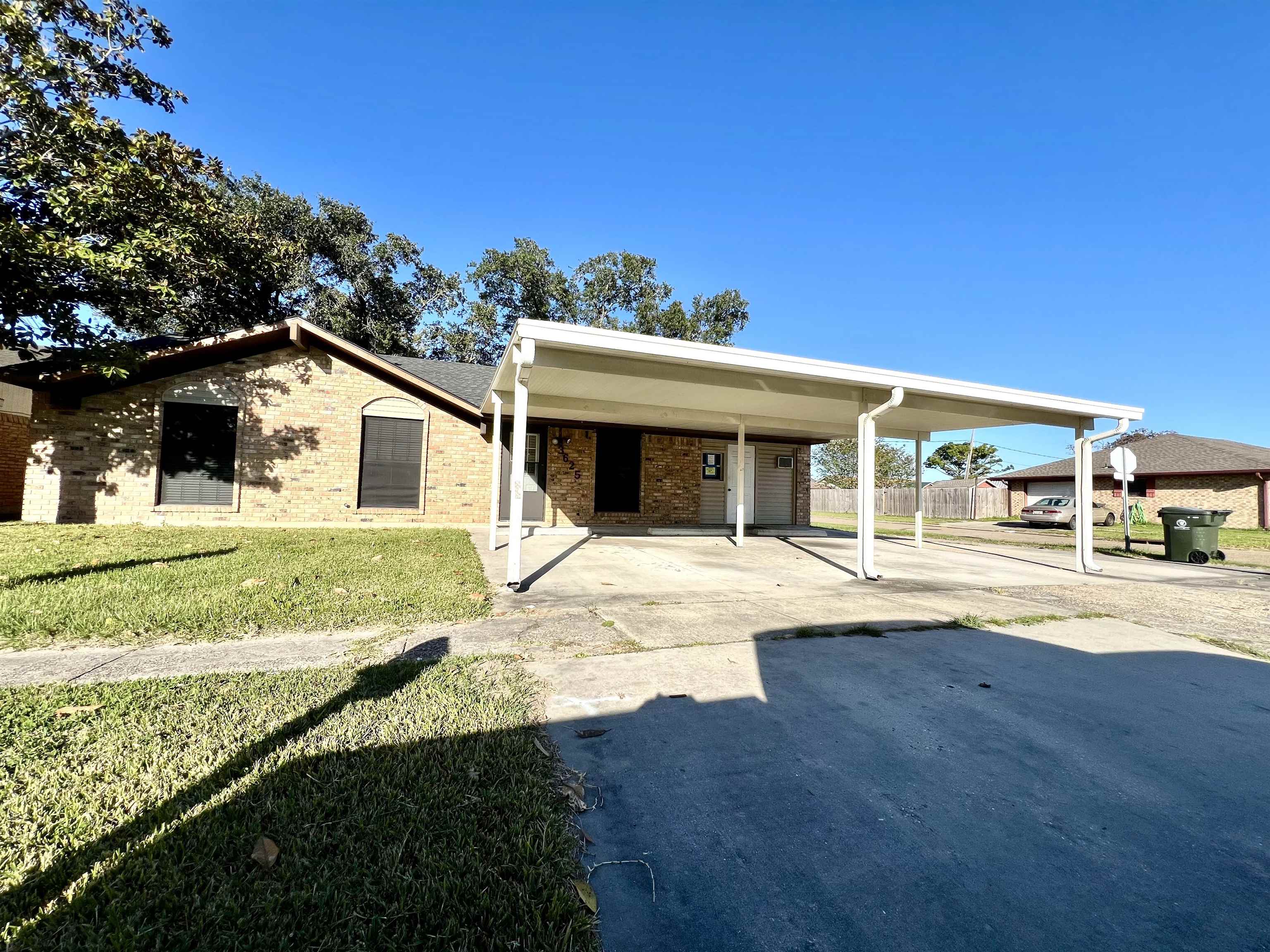 3625 Baker Dr