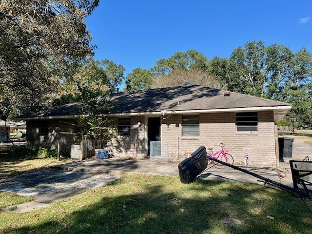 12690 Canterbury Dr