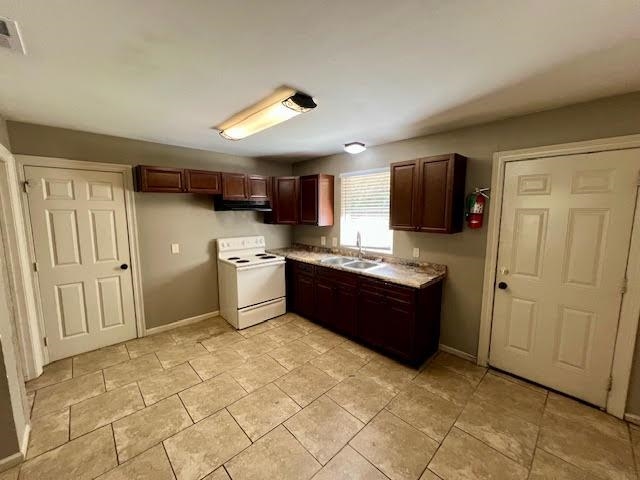 12690 Canterbury Dr