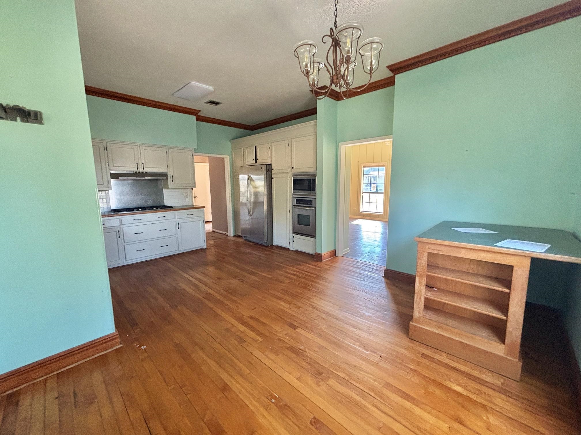 390 West 47th Street
