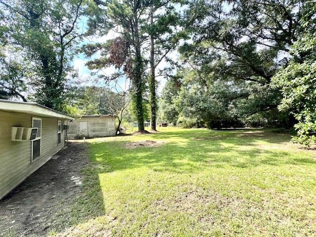 7125 Ruston Dr