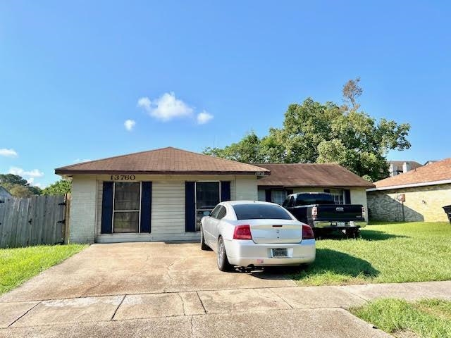 13760 Chalmette Ave