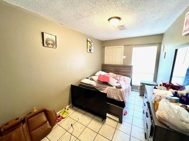 7242 Perimeter Dr