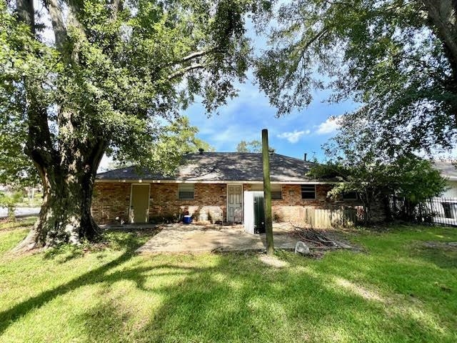 7242 Perimeter Dr