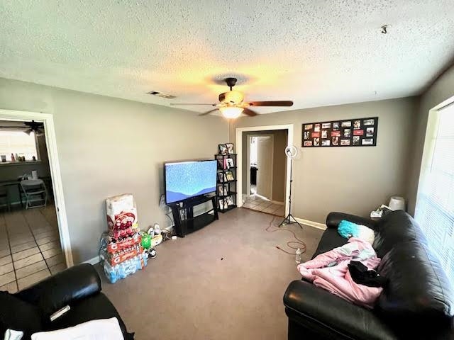 7242 Perimeter Dr
