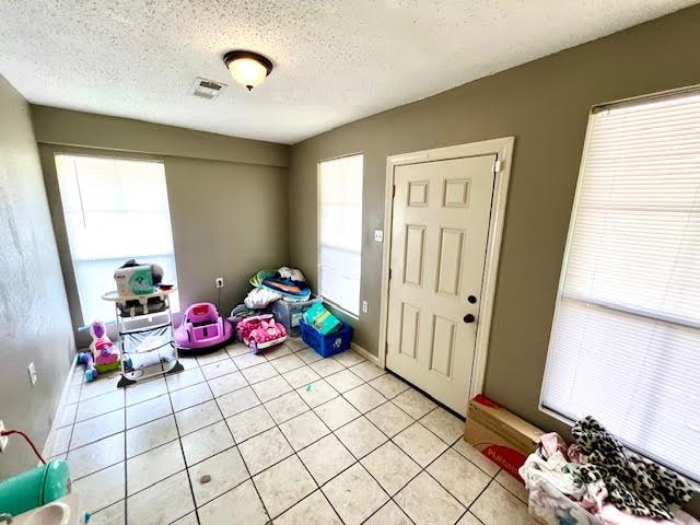7242 Perimeter Dr