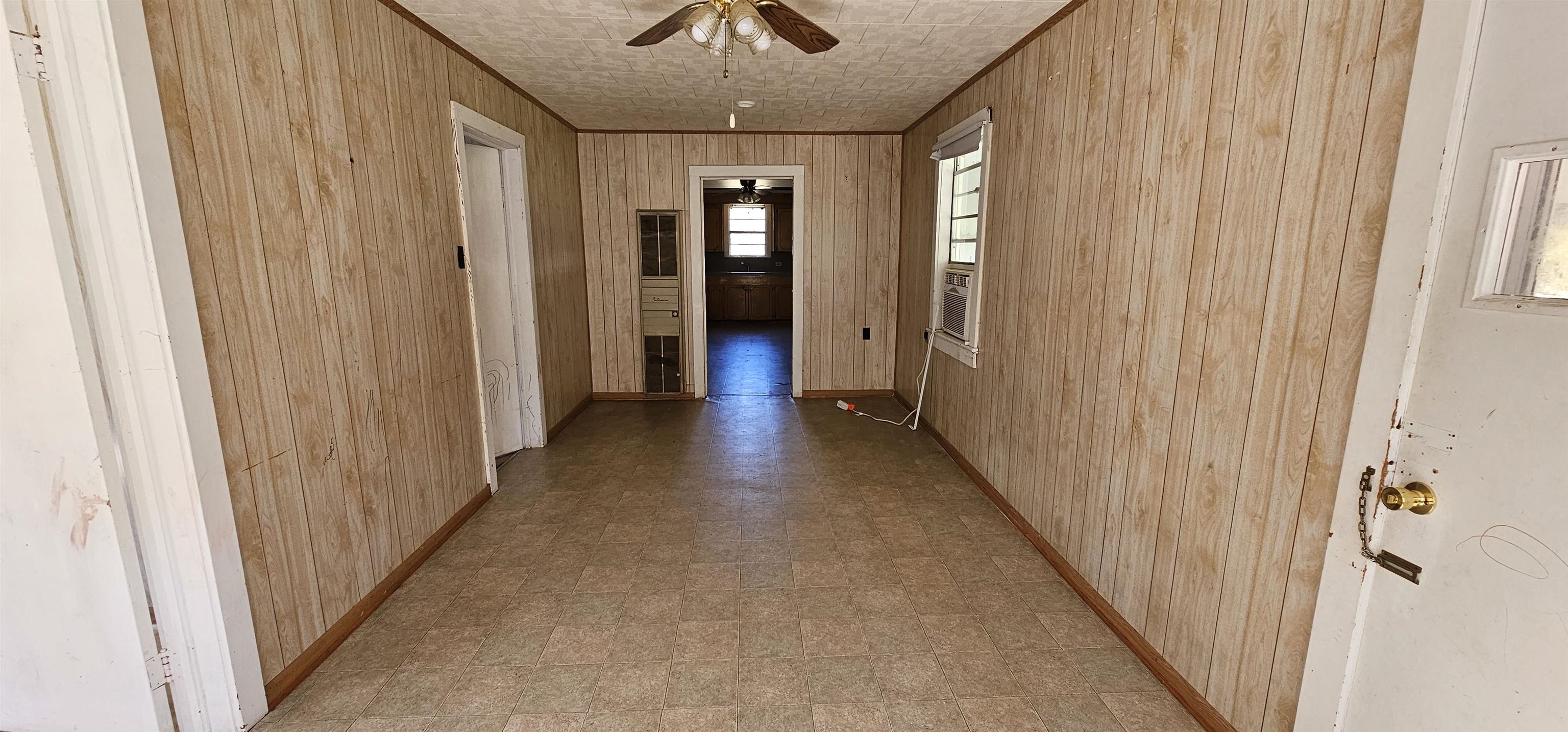 1587 Choctaw Rd