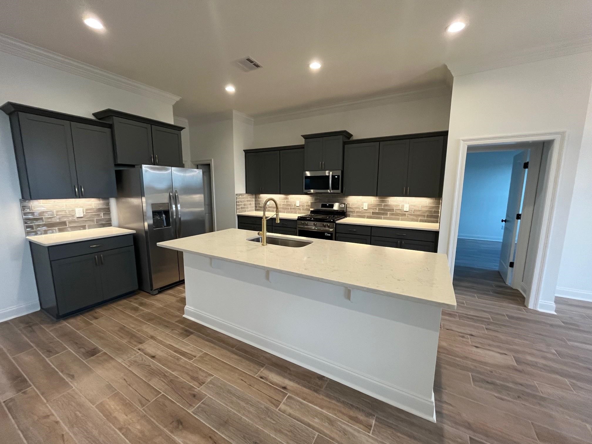 128 Spring Grove Loop