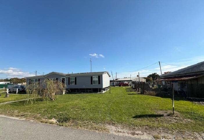114 E Fontinelle Street