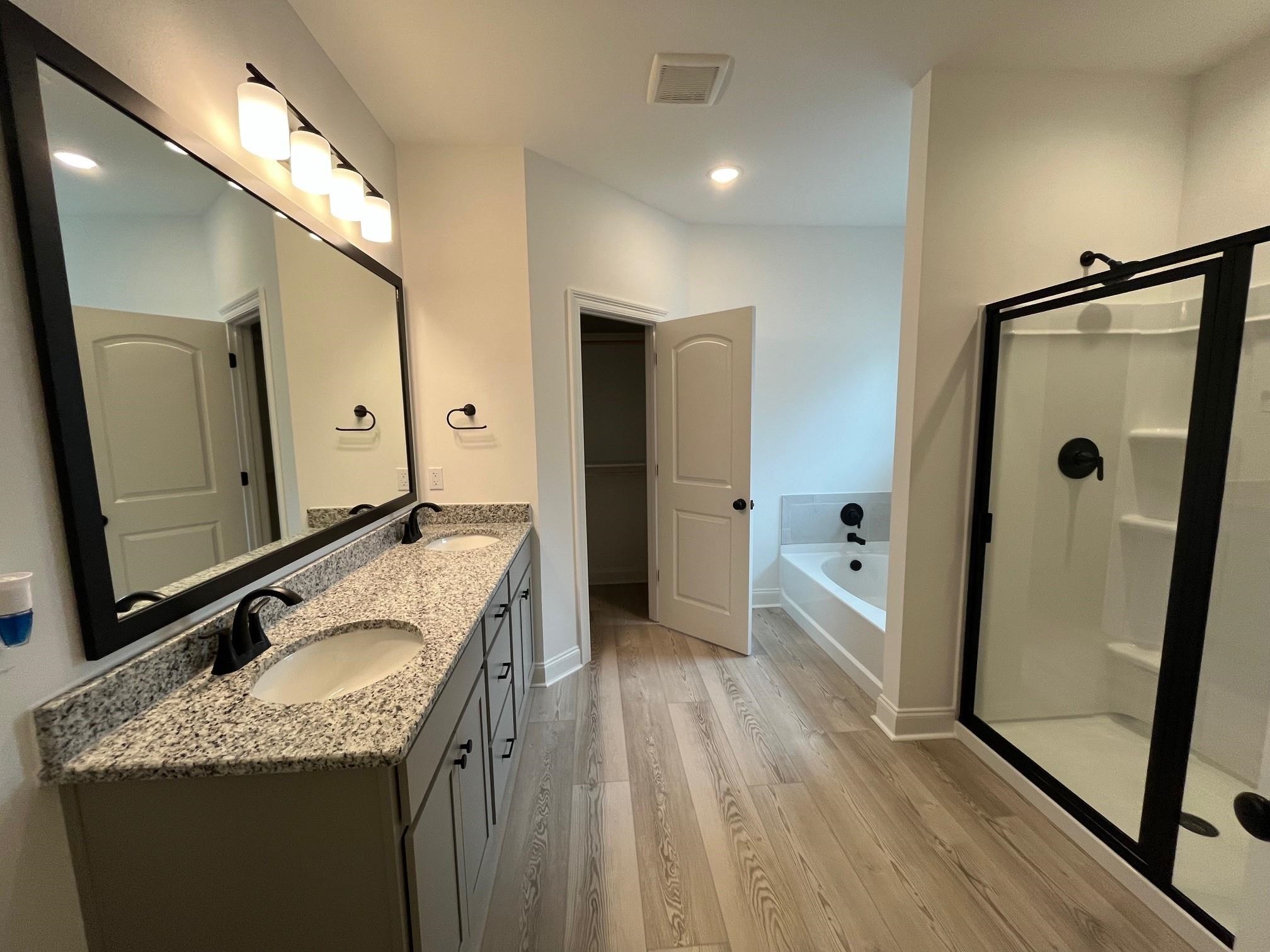 122 Spring Grove Loop
