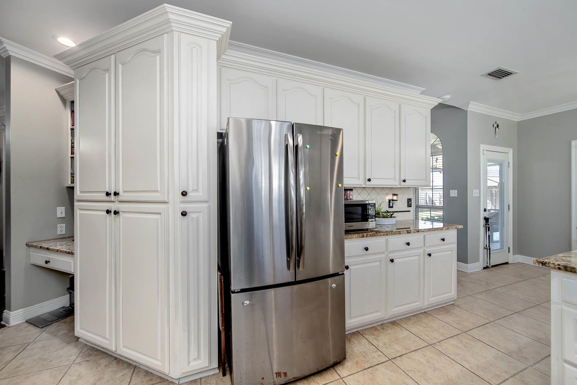 182 Lansdown Drive