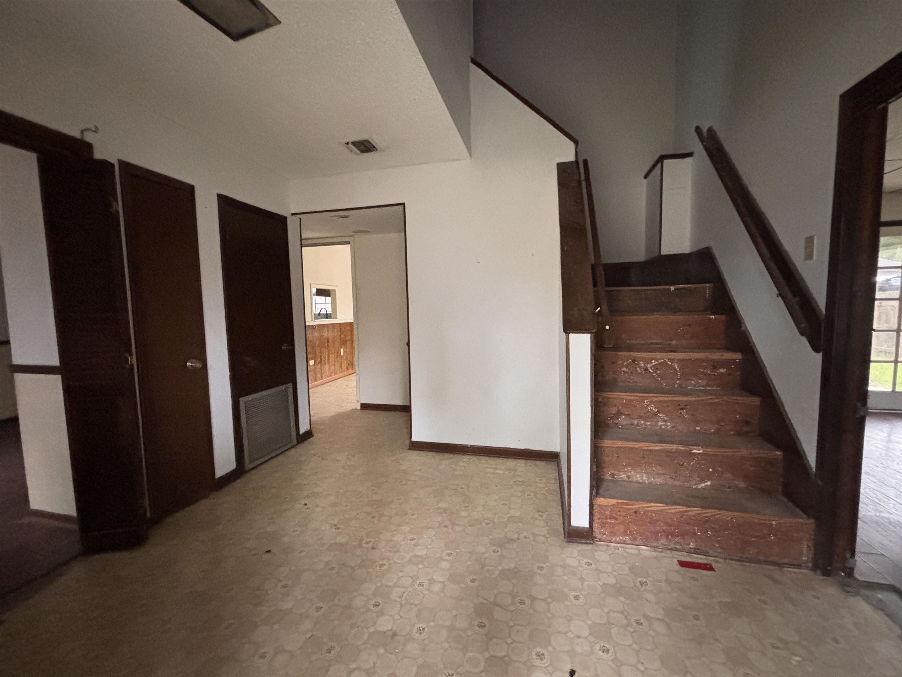 137 Glenhill Drive