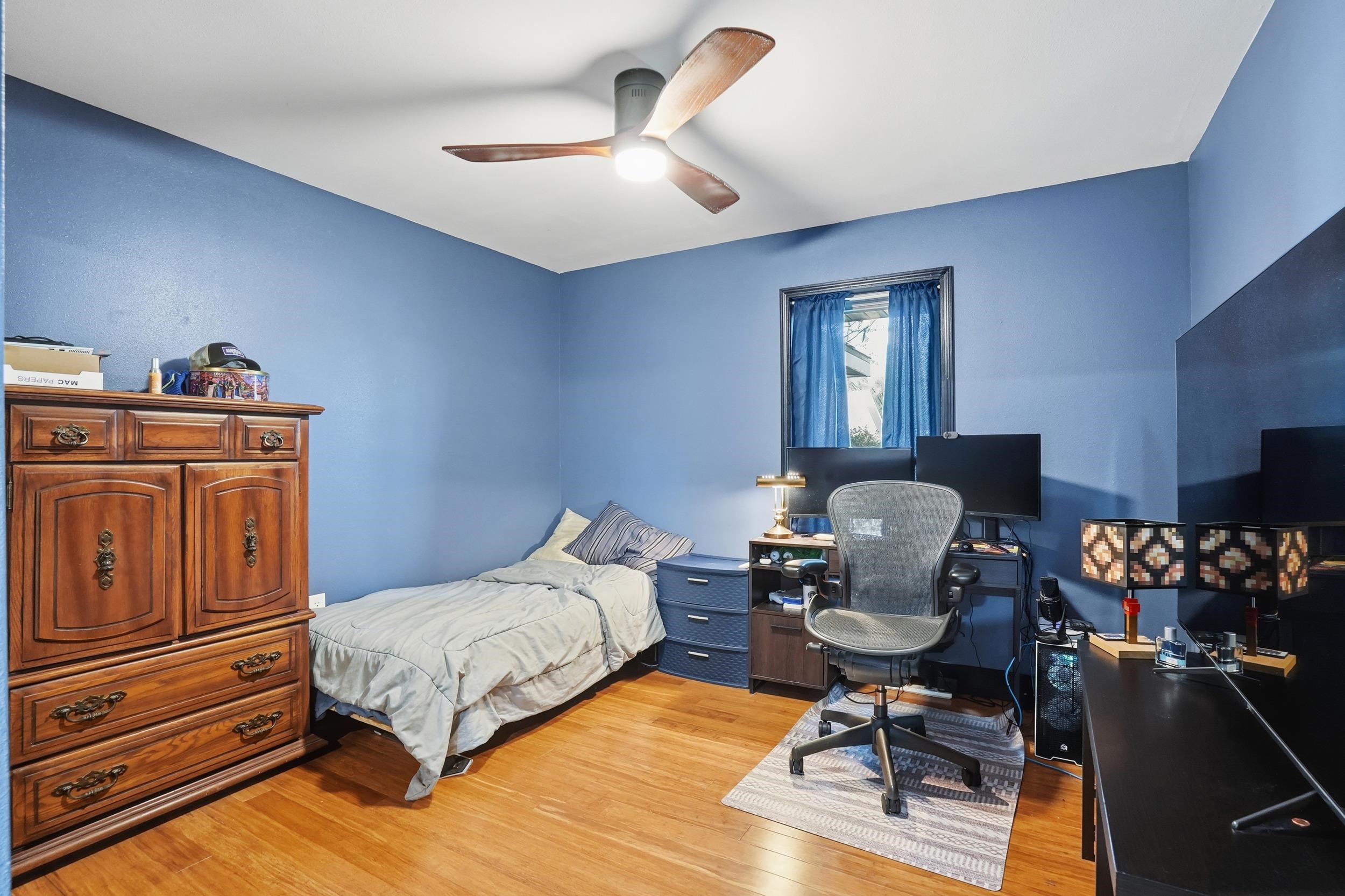 307 Wayside Dr