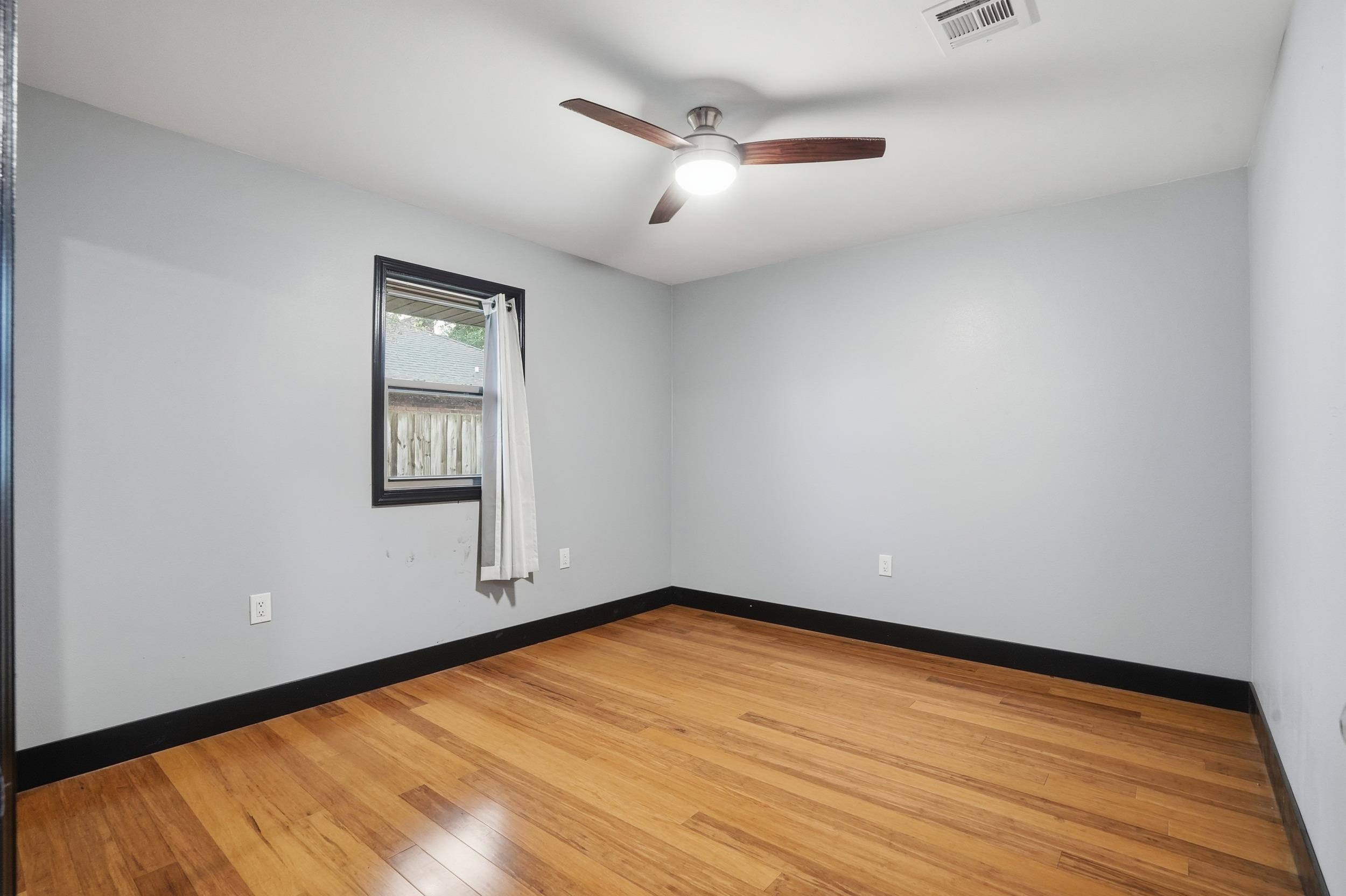 307 Wayside Dr