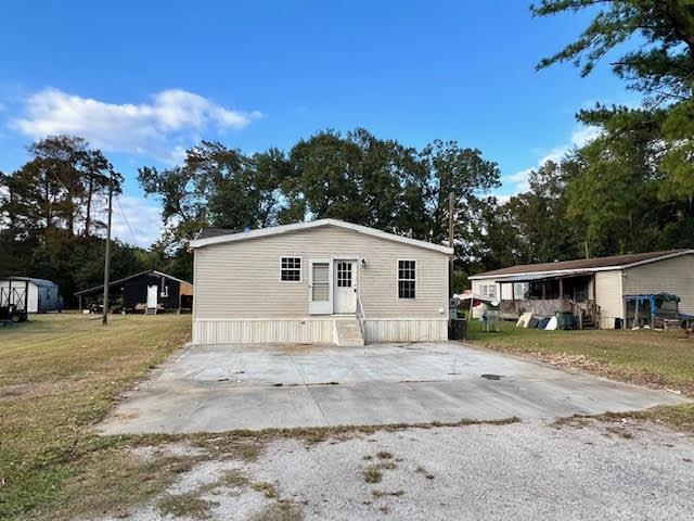 119 Beniot Crossing