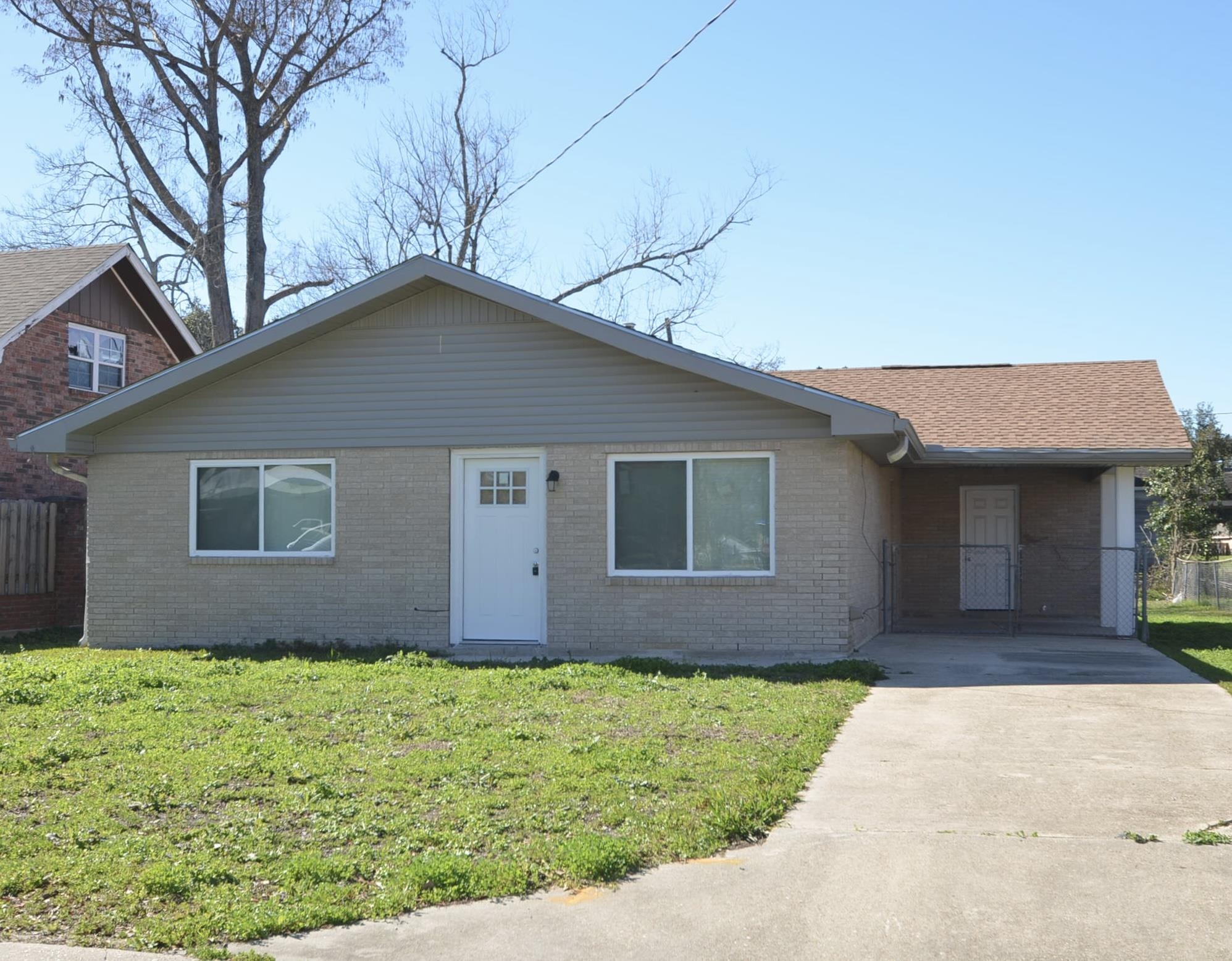 241 Bergeron St