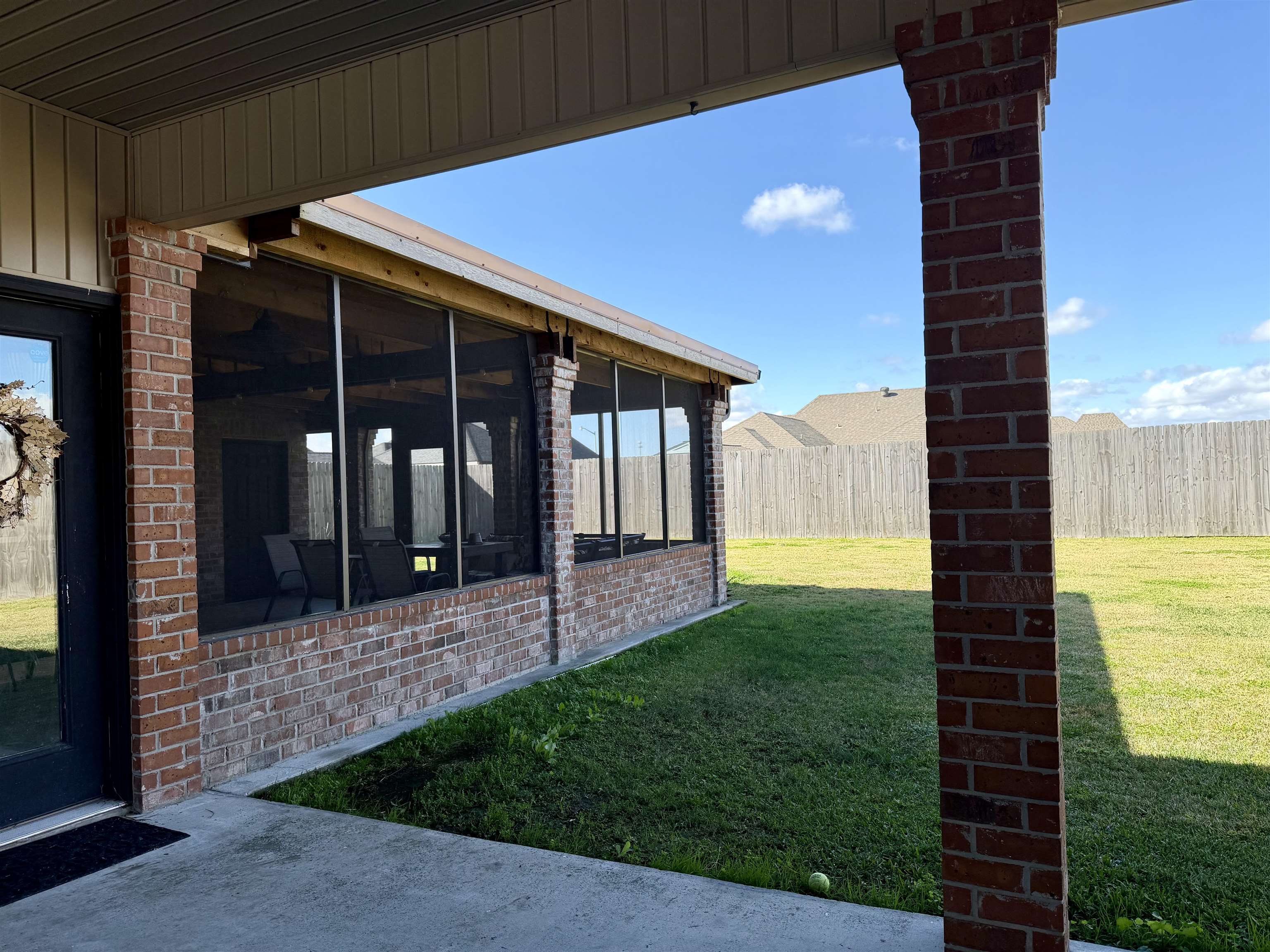306 Inglewood Way