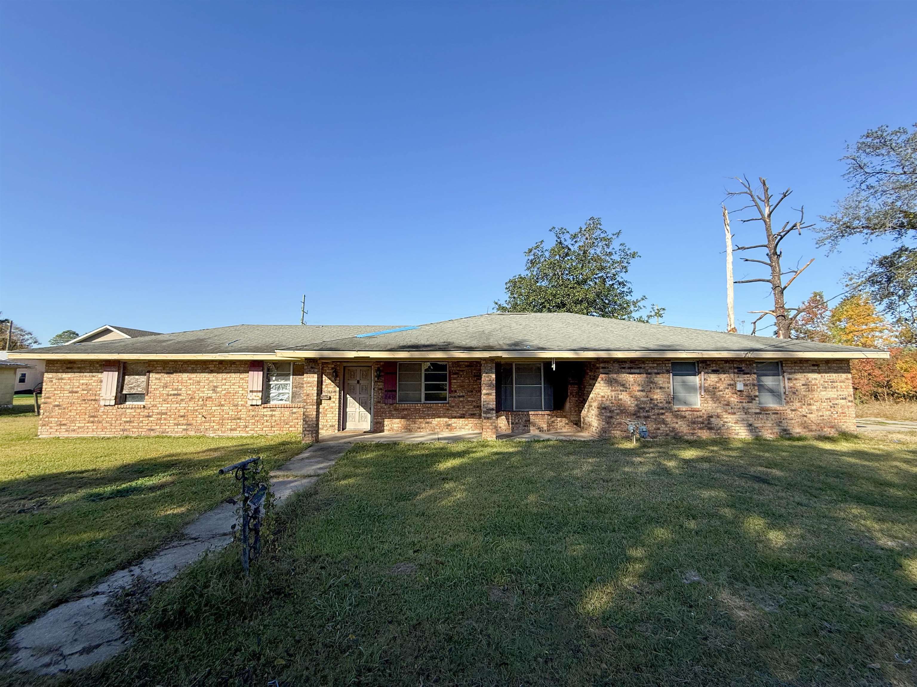 240 Willow D Street