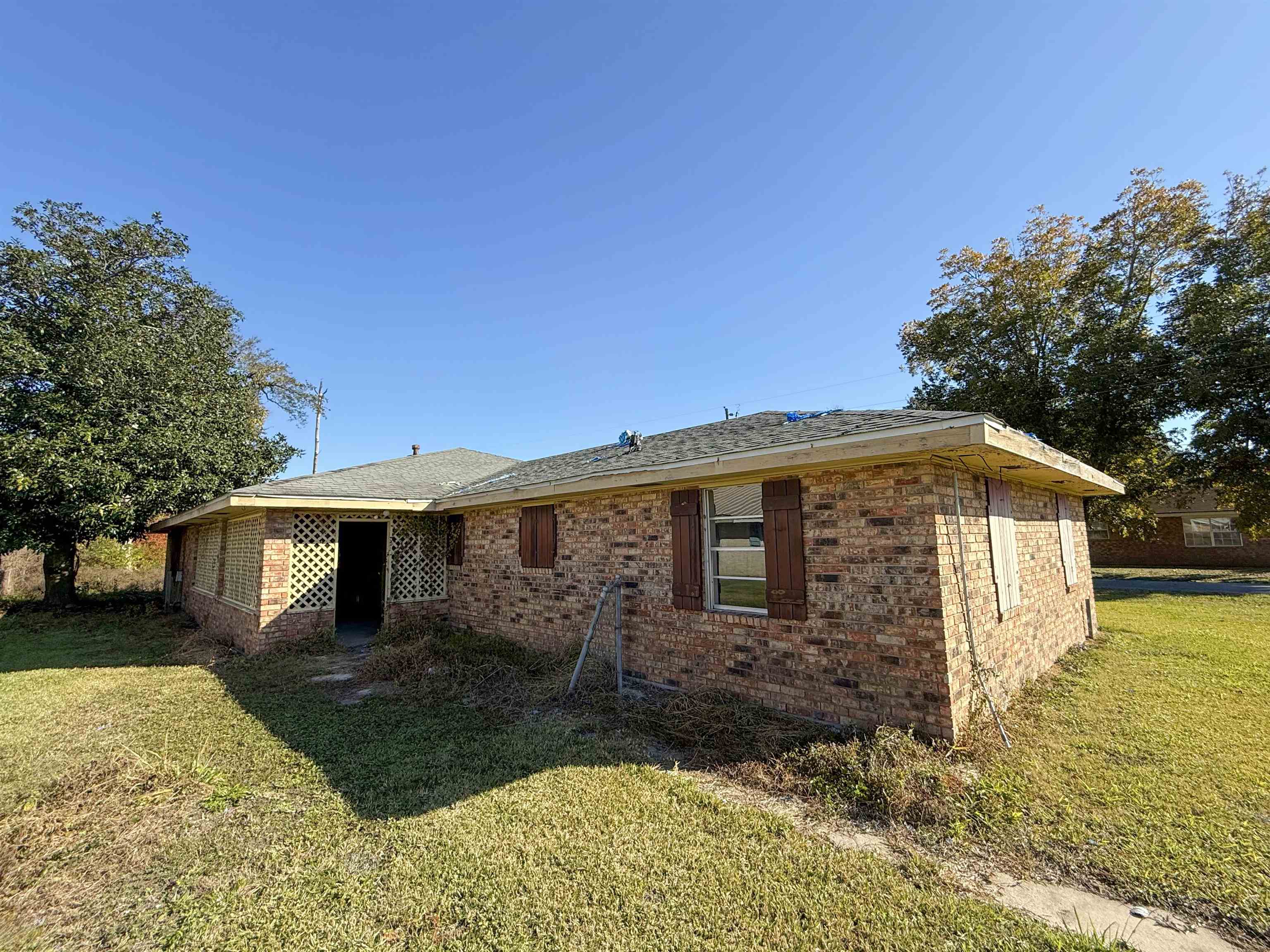 240 Willow D Street